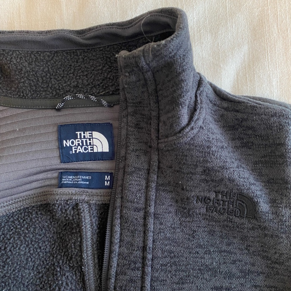North Face Gray Fleece Jacket - Picture 2 of 5